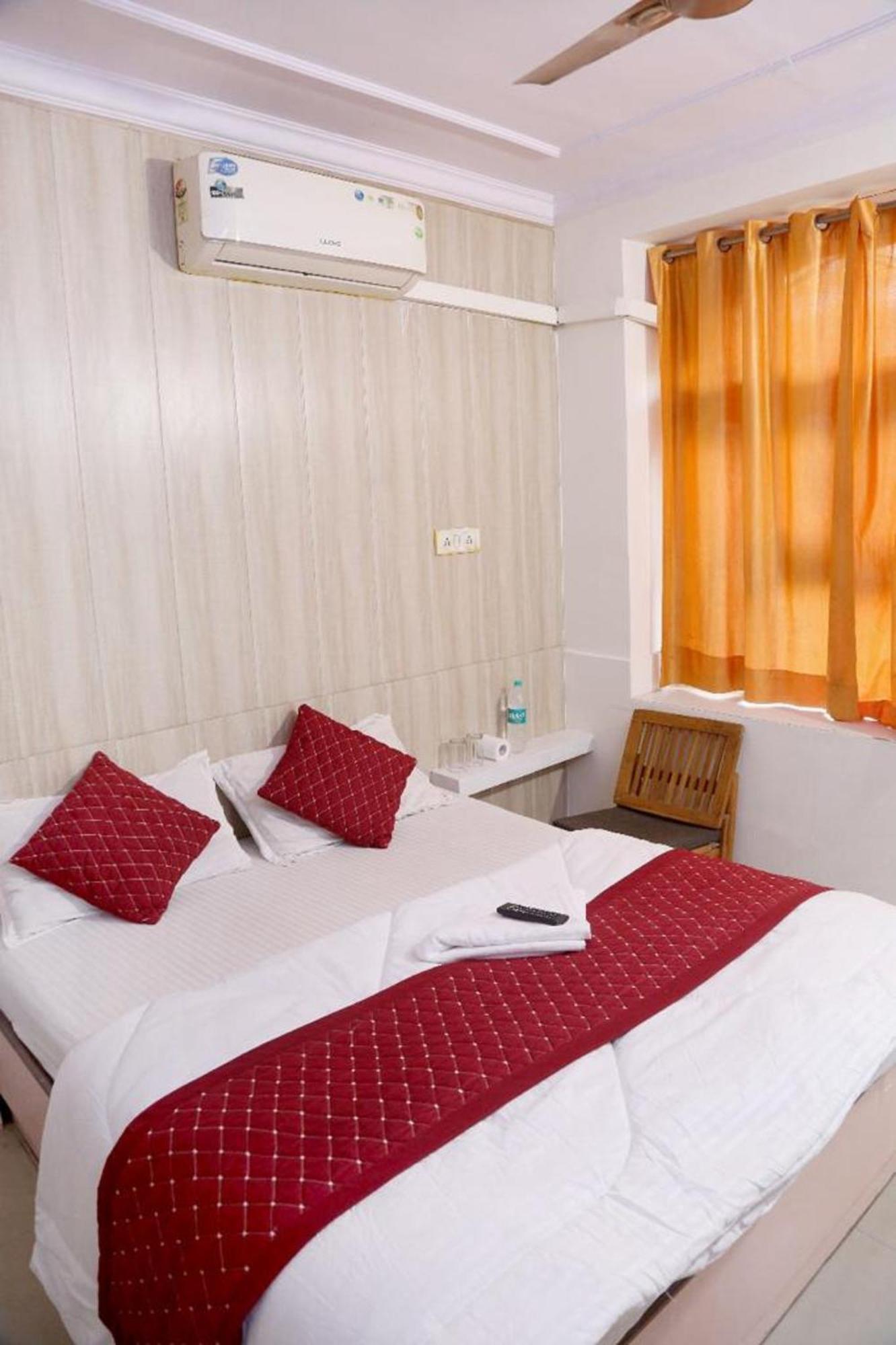 Bunk Hostel Delhi Best Backpacking Accommodation Nova Deli Exterior foto