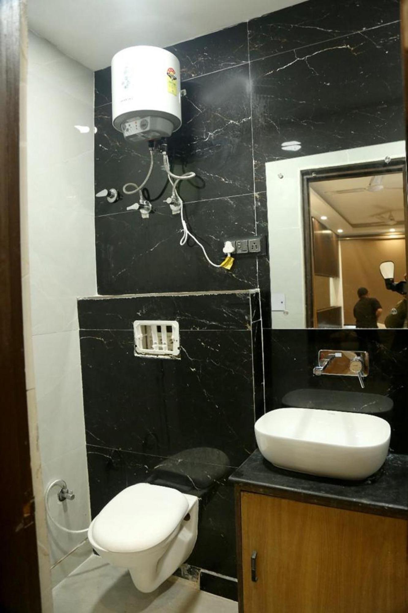 Bunk Hostel Delhi Best Backpacking Accommodation Nova Deli Exterior foto